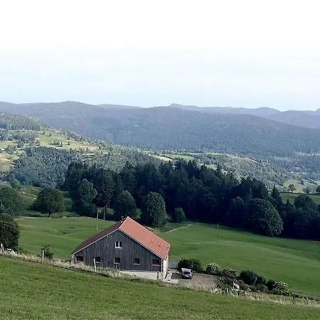 Les Hauts De La Piquante Pierre *