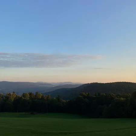 Les Hauts De La Piquante Pierre *