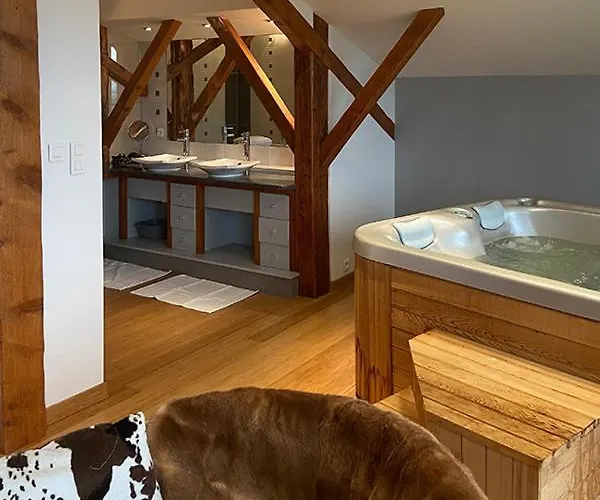 Les Hauts De La Piquante Pierre *