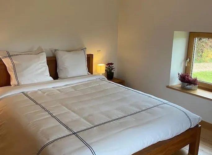 Les Hauts De La Piquante Pierre Semesterbostad