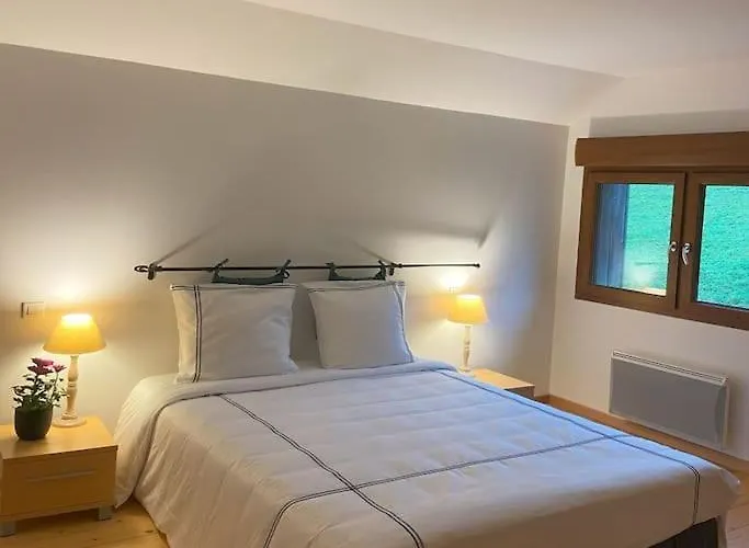 Les Hauts De La Piquante Pierre Semesterbostad *