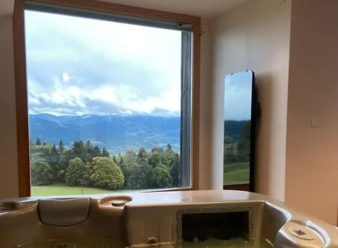 Semesterbostad Les Hauts De La Piquante Pierre Basse-sur-le-Rupt